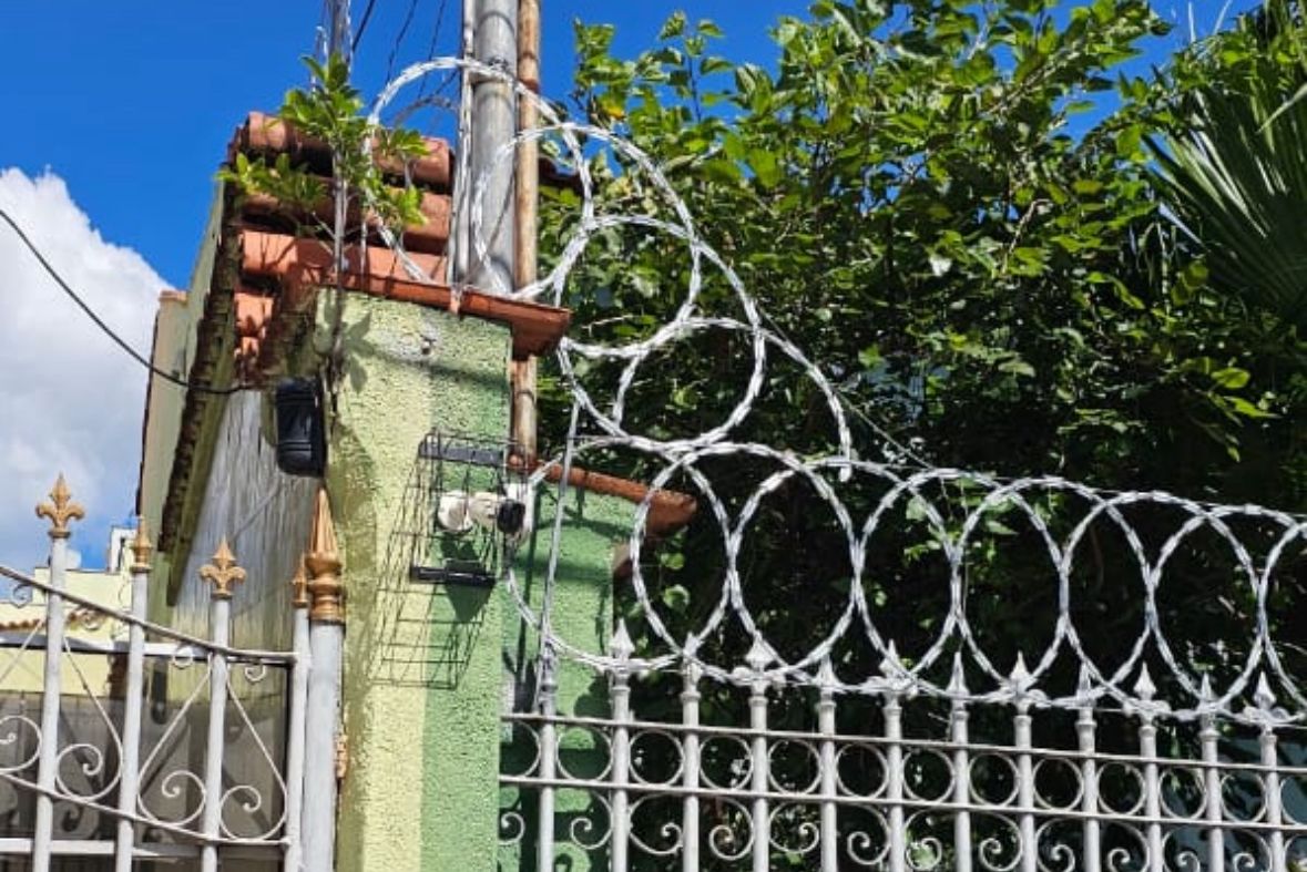 Instalação de cerca elétrica em condomínio no Eldorado, Contagem